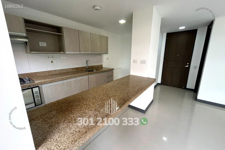 Apartamento de 3 alcobas en arriendo en Cumbres, Envigado, 90 m² · foto 8 de 24