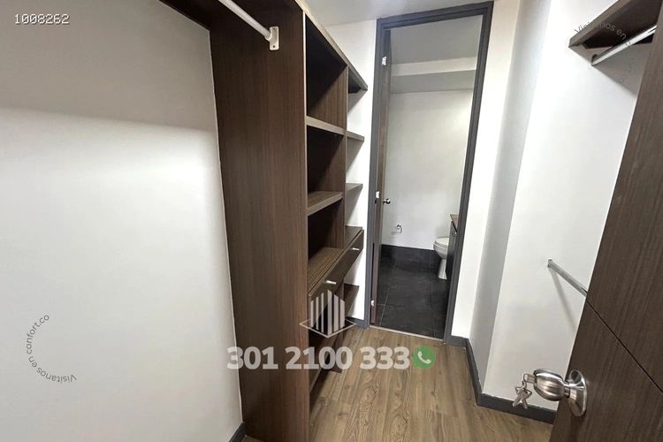 Apartamento de 3 alcobas en arriendo en Cumbres, Envigado, 90 m² · foto 23 de 24