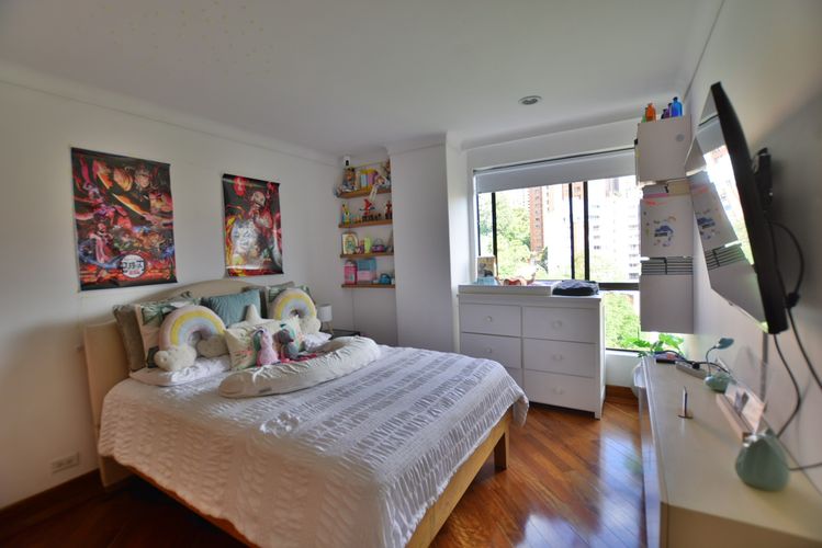 Apartamento de 3 alcobas en venta en La Florida, Medellín, 184 m² · foto 19 de 22