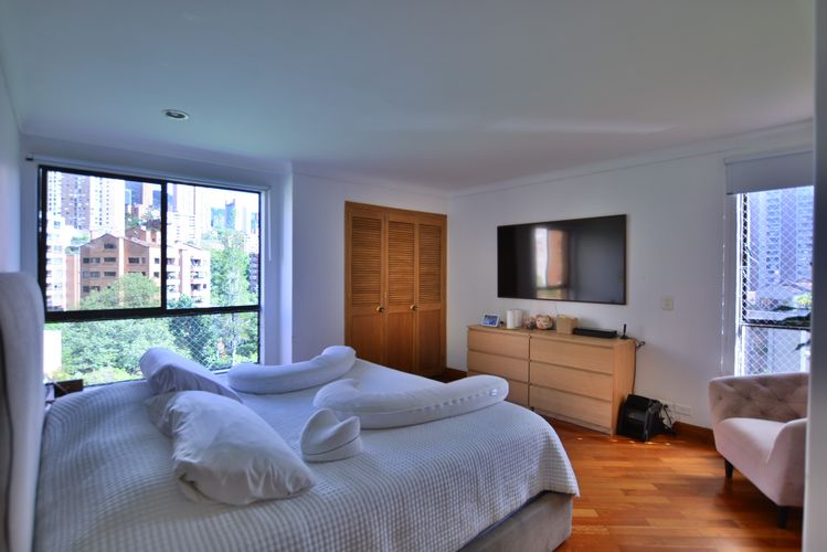 Apartamento de 3 alcobas en venta en La Florida, Medellín, 184 m² · foto 14 de 22