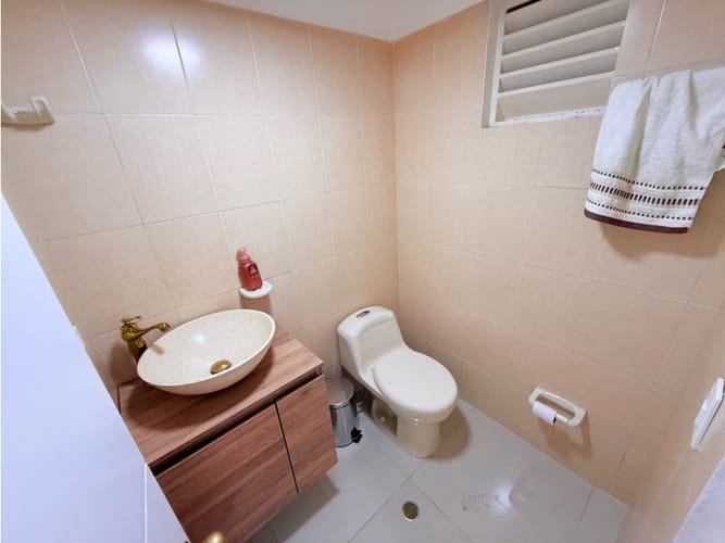 Local en venta en Santa Monica, Cali, 250 m² · foto 17 de 24