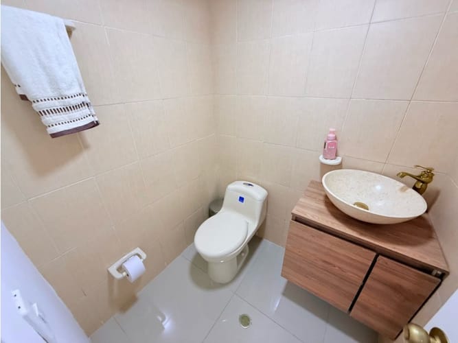 Local en venta en Santa Monica, Cali, 250 m² · foto 16 de 24
