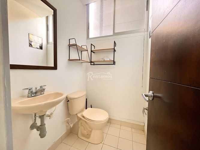 Oficina en arriendo en Milla De Oro, Medellín, 93 m² · foto 8 de 20