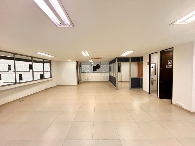 Oficina en arriendo en Milla De Oro, Medellín, 93 m² · foto 12 de 20