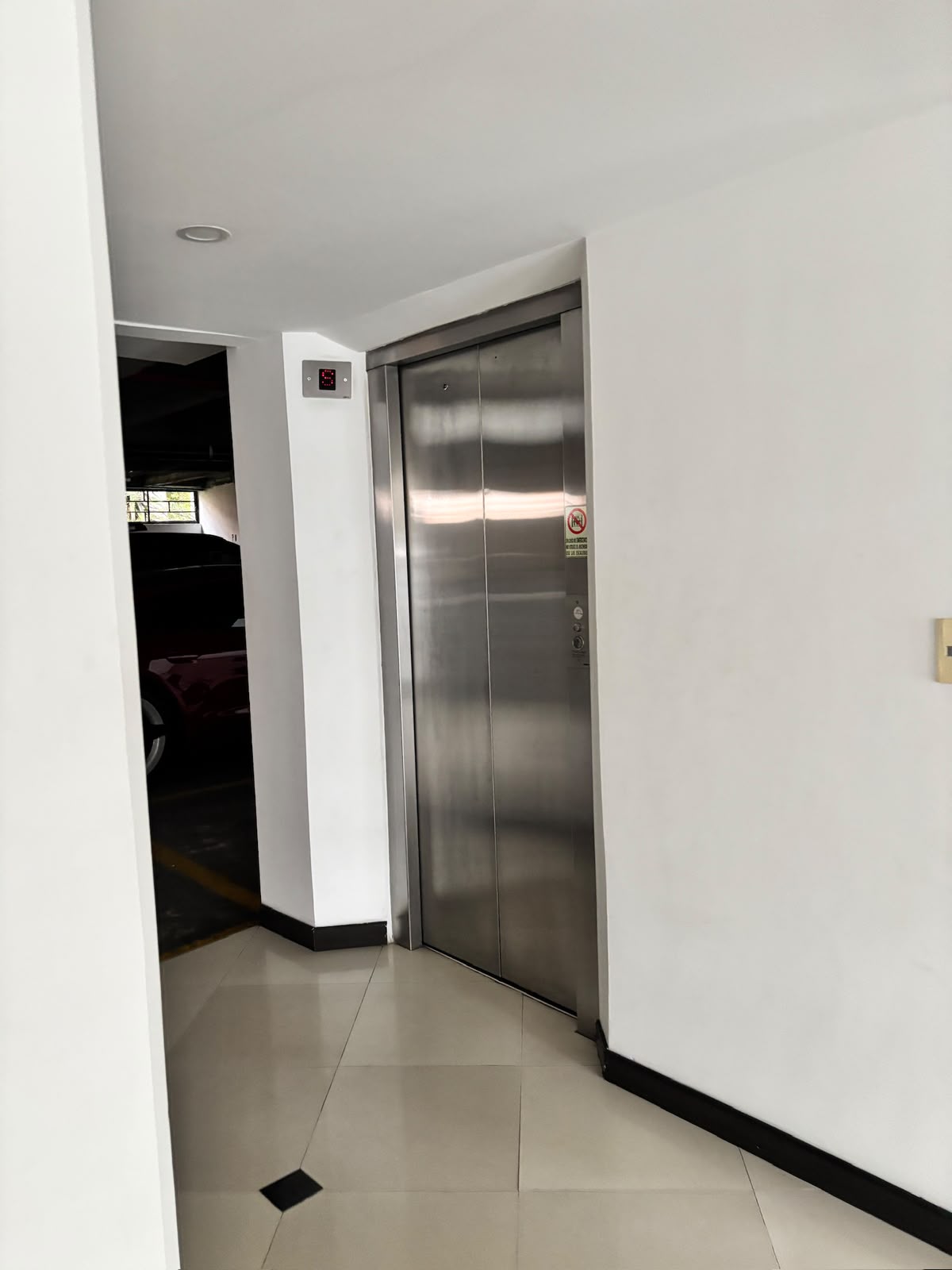 Apartamento en venta en Cedritos, Bogotá · foto 2 de 14