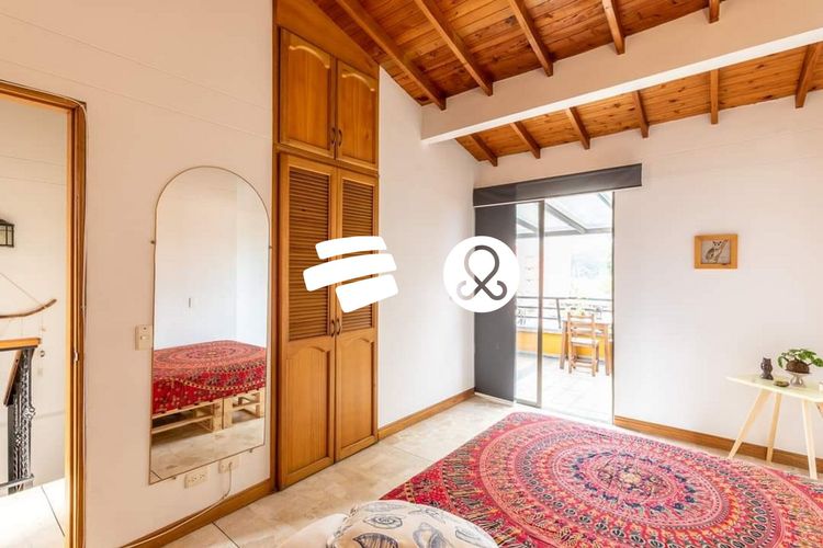 Apartamento de 2 alcobas en venta en Laureles, Medellín, 70 m² · foto 10 de 18