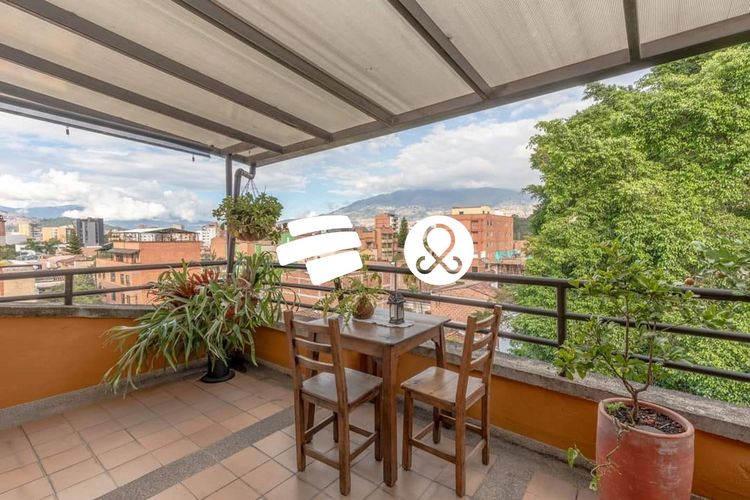 Apartamento de 2 alcobas en venta en Laureles, Medellín, 70 m² · foto 17 de 18