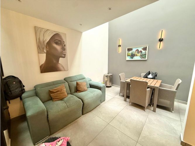 Casa de 3 alcobas en venta en La Ceja, 137 m² · foto 2 de 17