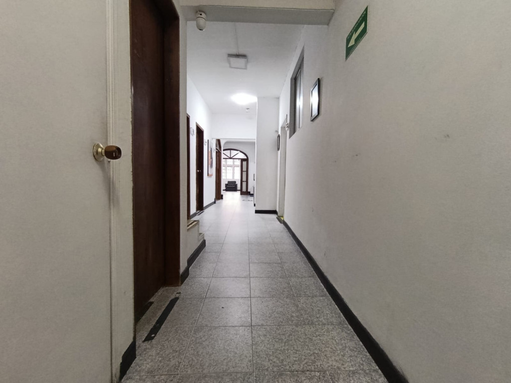 Casa en venta en Quinta Camacho, Bogotá · foto 8 de 22