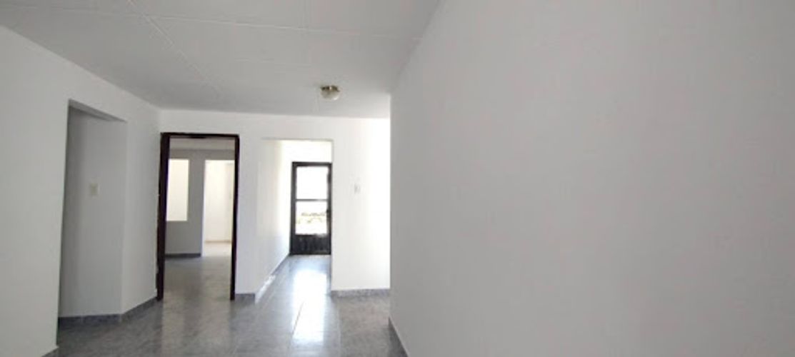 Casa de 5 alcobas en arriendo en Ub Calatrava, Chía, 526 m² · foto 6 de 23