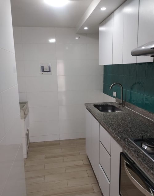 Apartamento de 3 alcobas en venta en San Pedro, Madrid, 54 m² · foto 5 de 23