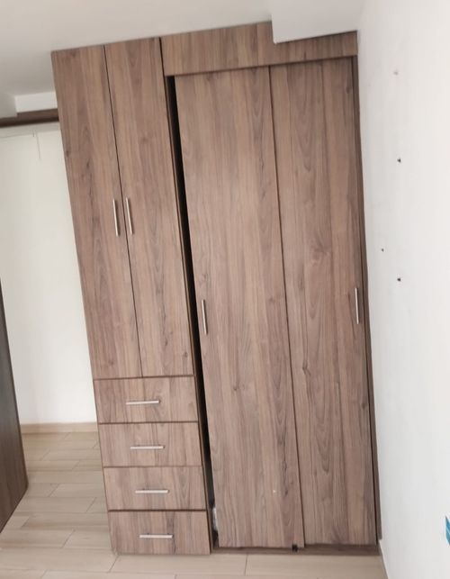 Apartamento de 3 alcobas en venta en San Pedro, Madrid, 54 m² · foto 13 de 23