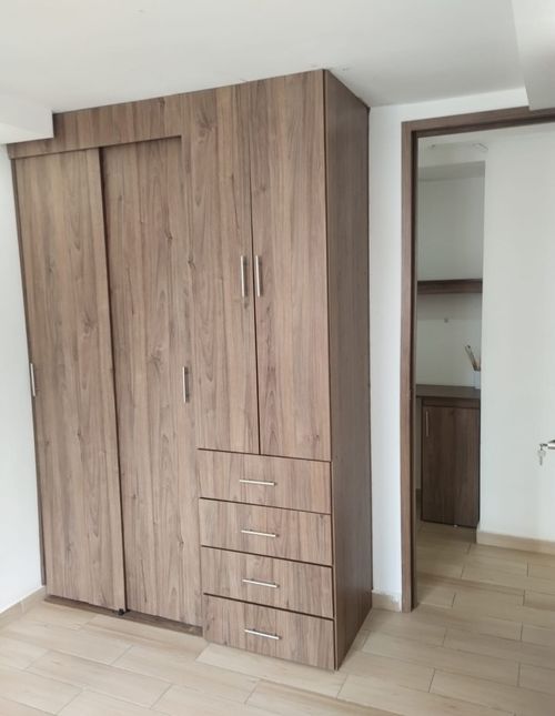 Apartamento de 3 alcobas en venta en San Pedro, Madrid, 54 m² · foto 15 de 23