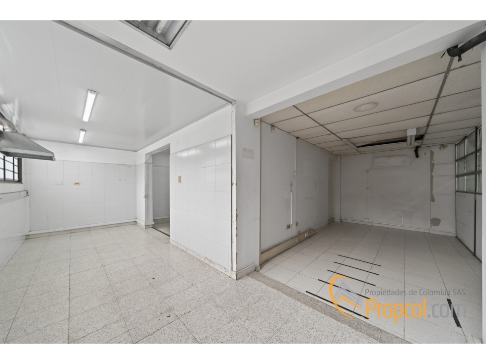 Casa en venta en Acevedo Tejada, Bogotá · foto 3 de 13
