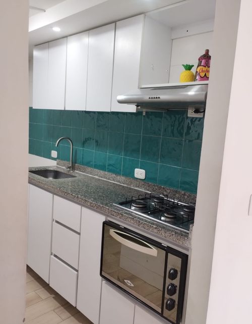 Apartamento de 3 alcobas en venta en San Pedro, Madrid, 54 m² · foto 3 de 23