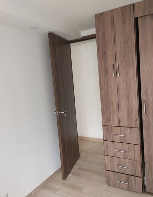 Apartamento de 3 alcobas en venta en San Pedro, Madrid, 54 m² · foto 16 de 23