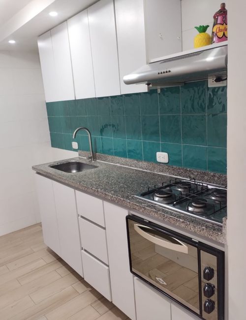 Apartamento de 3 alcobas en venta en San Pedro, Madrid, 54 m² · foto 4 de 23