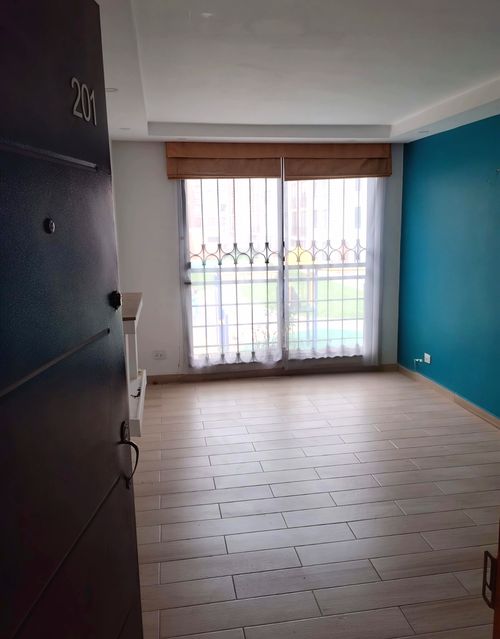 Apartamento de 3 alcobas en venta en San Pedro, Madrid, 54 m² · foto 17 de 23