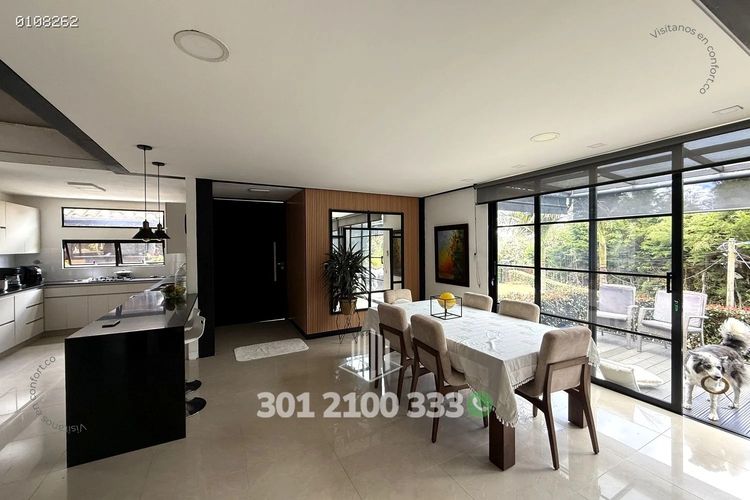 Casa de 4 alcobas en arriendo en Perico, Envigado, 220 m² · foto 6 de 24