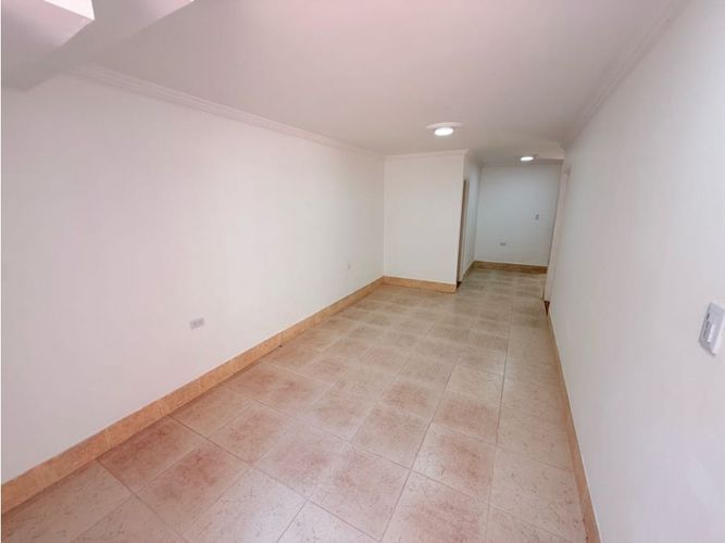 Casa de 8 alcobas en venta en Caney, Cali, 90 m² · foto 3 de 24