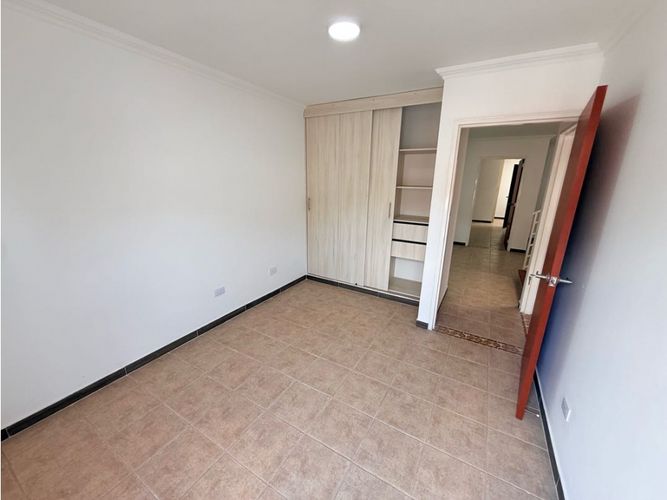 Casa de 8 alcobas en venta en Caney, Cali, 90 m² · foto 21 de 24