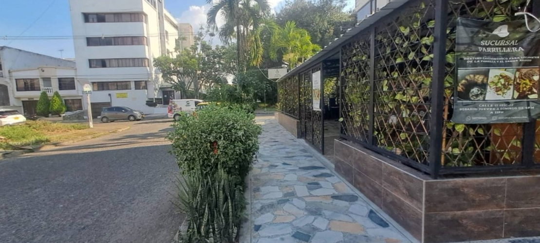 Local en arriendo en El Ingenio, Cali, 40 m² · foto 2 de 11