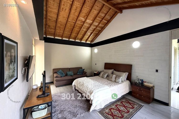 Casa de 4 alcobas en arriendo en Perico, Envigado, 220 m² · foto 14 de 24