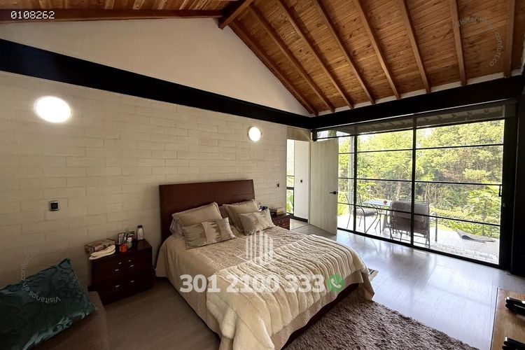 Casa de 4 alcobas en arriendo en Perico, Envigado, 220 m² · foto 16 de 24