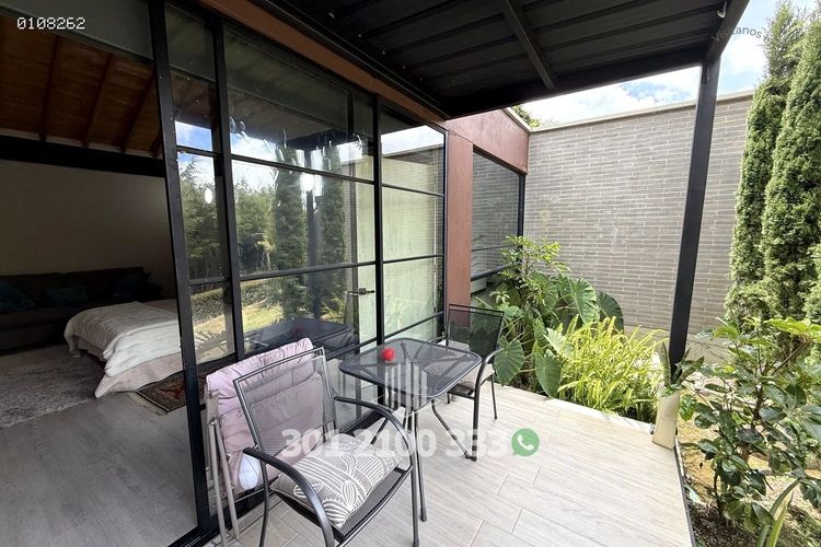 Casa de 4 alcobas en arriendo en Perico, Envigado, 220 m² · foto 19 de 24