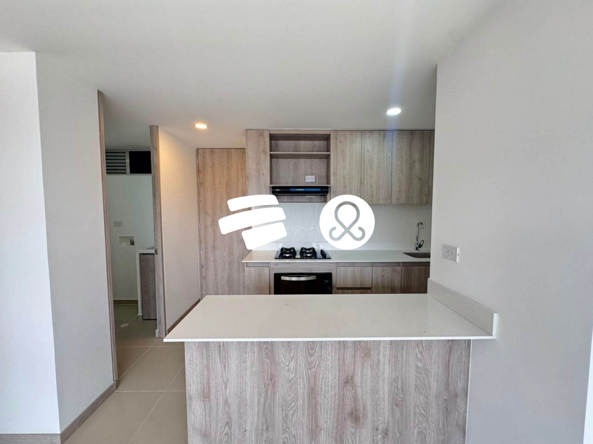 Apartamento en venta en Suramérica, Itagüí · foto 2 de 17