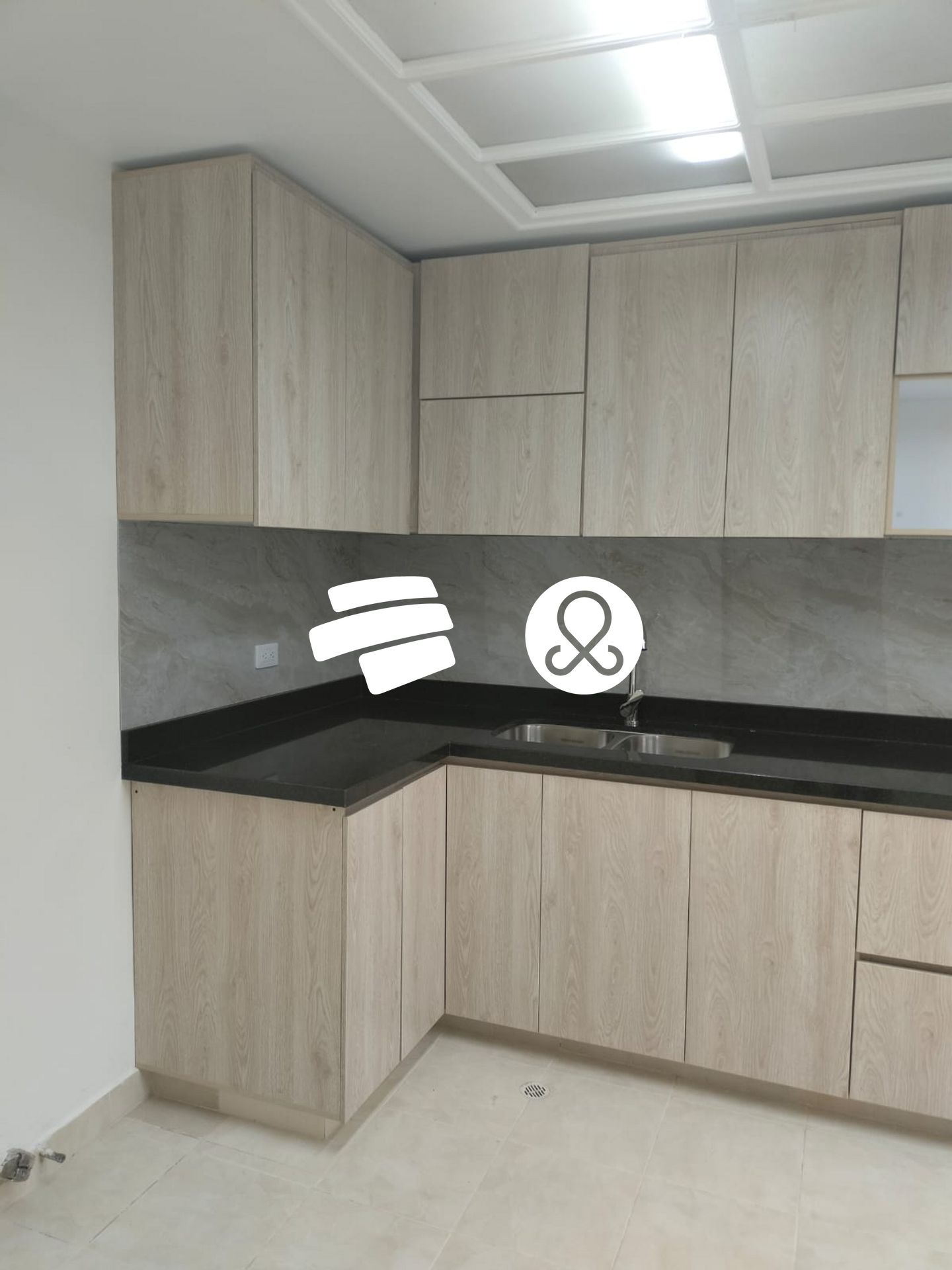 Casa en venta en Chicó Navarra, Bogotá · foto 11 de 24
