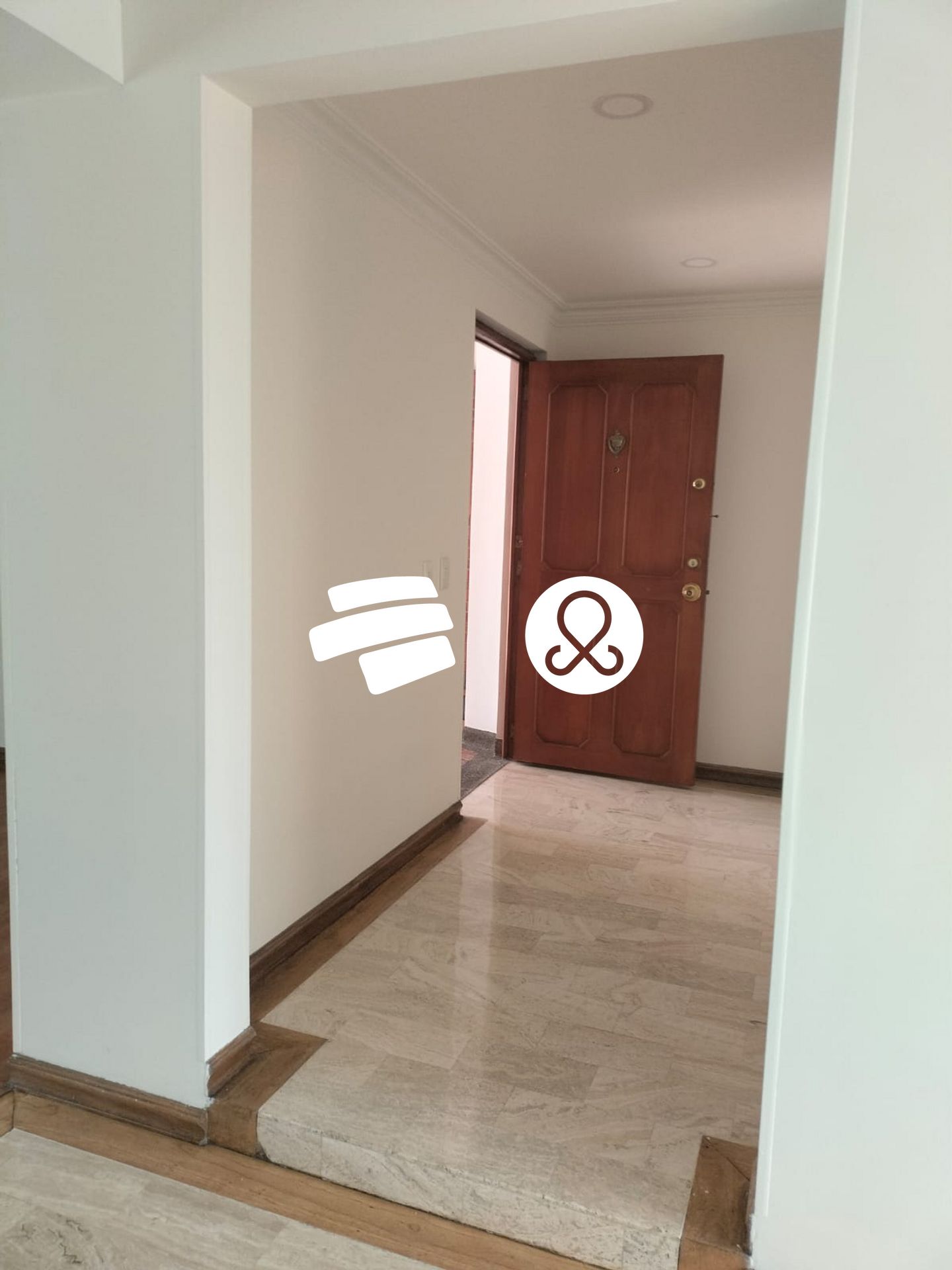 Casa en venta en Chicó Navarra, Bogotá · foto 12 de 24