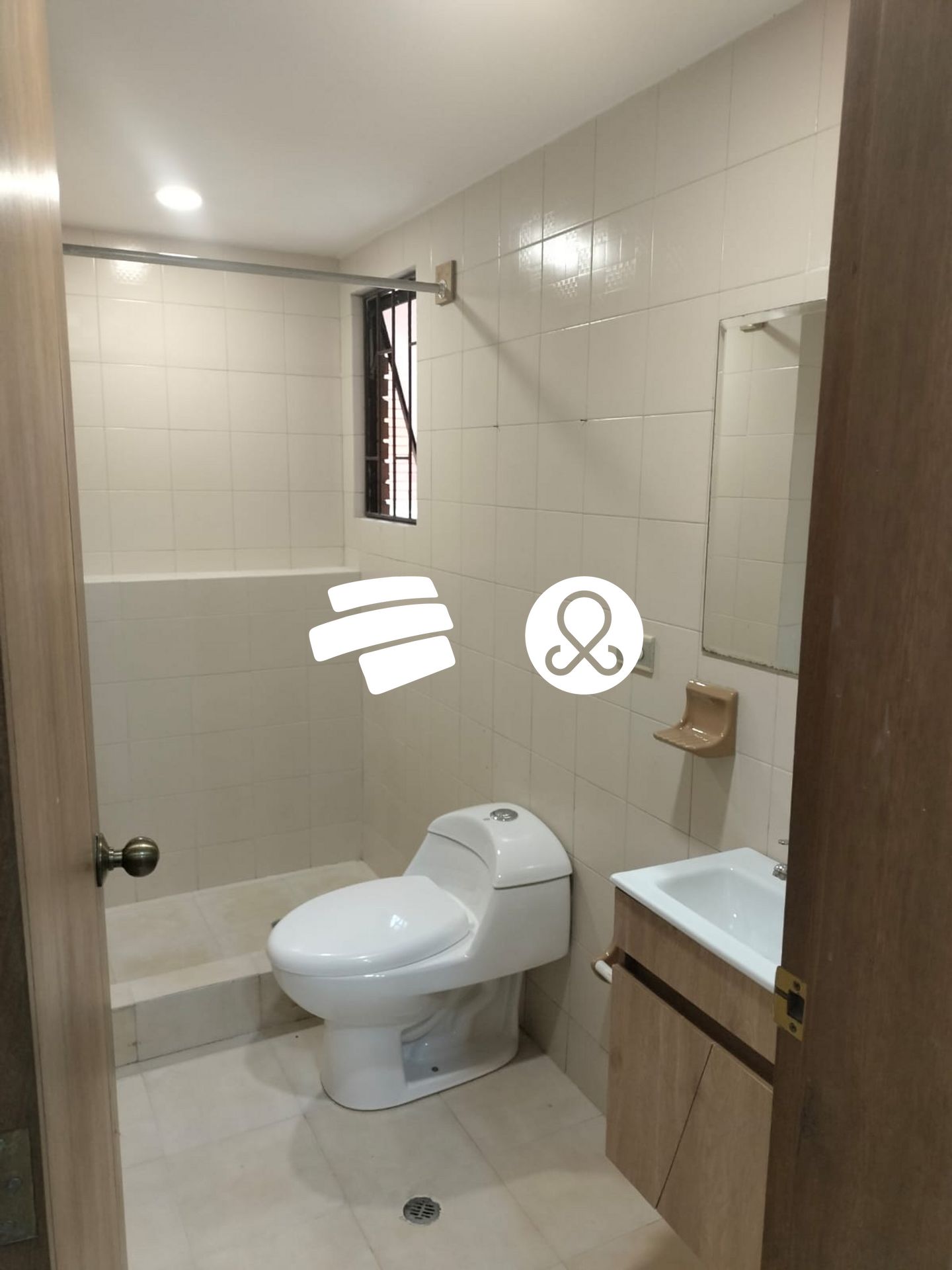 Casa en venta en Chicó Navarra, Bogotá · foto 15 de 24
