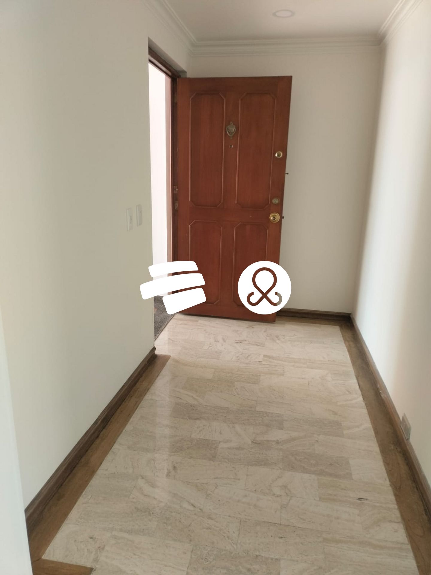 Casa en venta en Chicó Navarra, Bogotá · foto 16 de 24