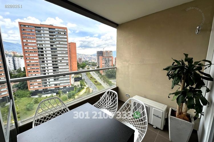 Apartamento de 2 alcobas en arriendo en Los Balsos, Medellín, 76 m² · foto 5 de 24