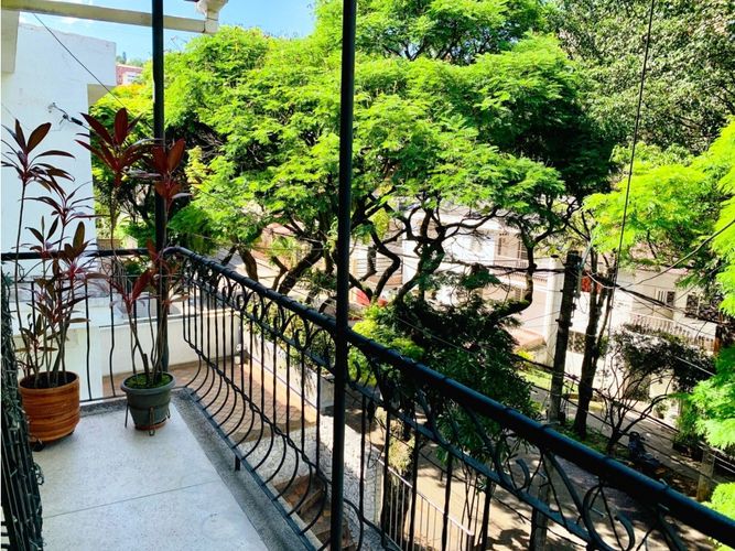 Casa de 3 alcobas en venta en La Chanca, Cali, 256 m² · foto 2 de 24
