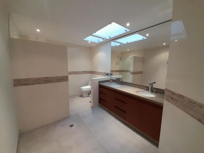 Apartamento de 3 alcobas en venta en La Cabrera, Bogotá, 441 m² · foto 15 de 24