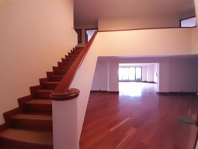 Apartamento de 3 alcobas en venta en La Cabrera, Bogotá, 441 m² · foto 18 de 24