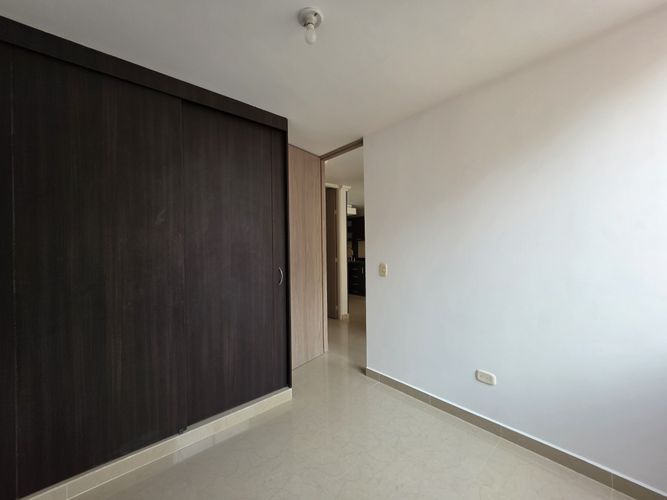 Apartamento de 2 alcobas en venta en Valle Del Lili, Cali, 56 m² · foto 10 de 15