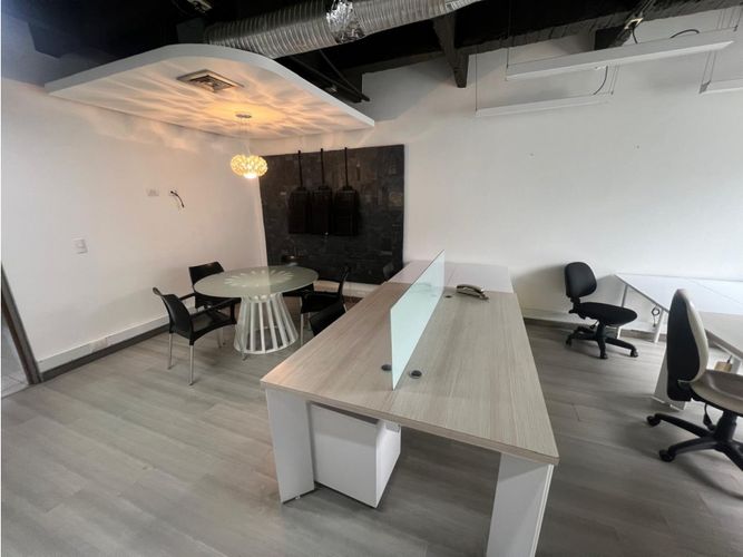 Oficina en arriendo en Milla De Oro, Medellín, 49 m² · foto 4 de 7