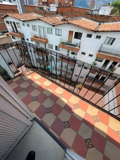 Apartamento en arriendo en Laureles, Medellín · foto 19 de 20