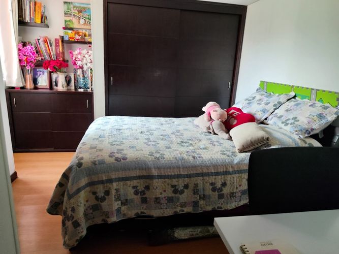 Apartamento en venta en Loma De Los Bernal, Medellín · foto 7 de 17