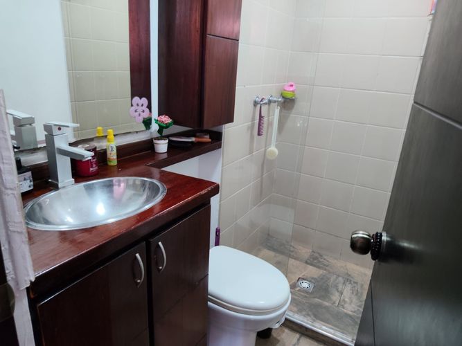 Apartamento en venta en Loma De Los Bernal, Medellín · foto 14 de 17