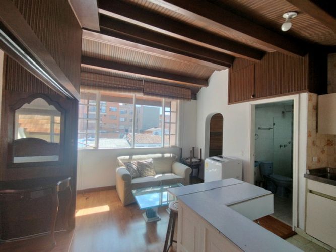 Apartaestudio en venta en El Batán, Bogotá, 31 m² · foto 3 de 16