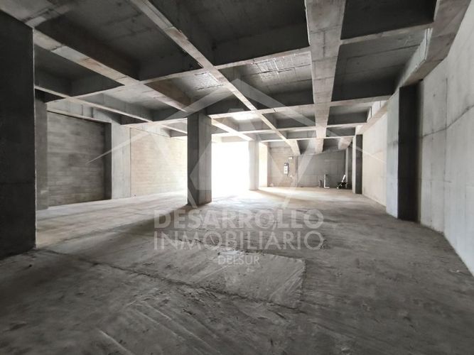 Local en venta en Las Casitas, Envigado, 309 m² · foto 2 de 11