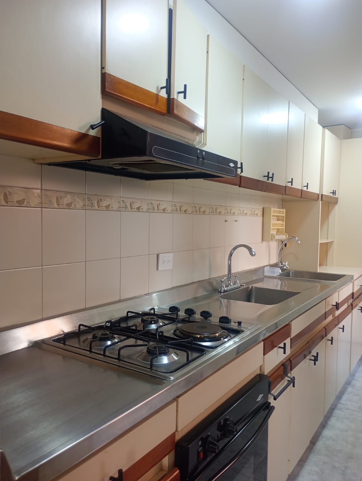 Apartamento en venta en Cedro Golf, Bogotá · foto 2 de 24