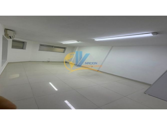 Local en arriendo en Urbanizacion Diamante Ii Etapa, Bucaramanga, 15 m² · foto 2 de 3