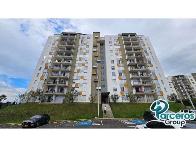 Apartamento de 3 alcobas en venta en Ub. La Giralda, Dosquebradas, 52 m² · foto 4 de 15