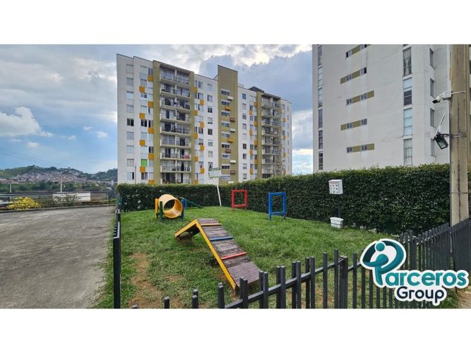 Apartamento de 3 alcobas en venta en Ub. La Giralda, Dosquebradas, 52 m² · foto 12 de 15