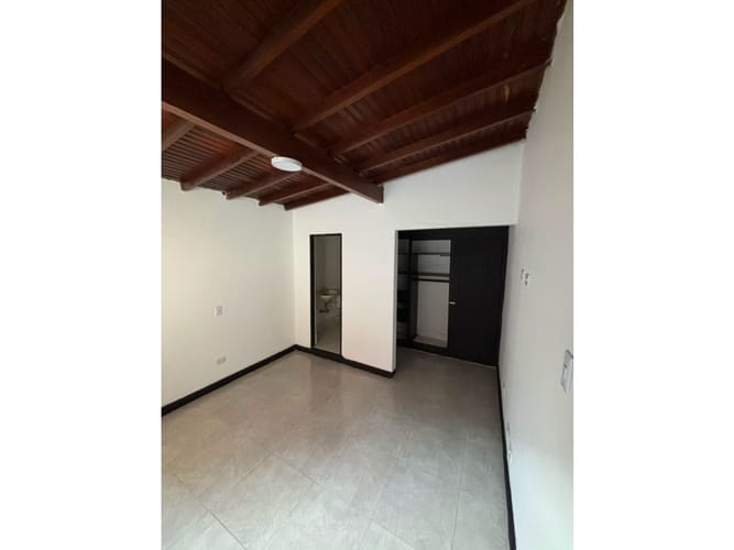Local en arriendo en Calasanz, Medellín, 23 m² · foto 9 de 11
